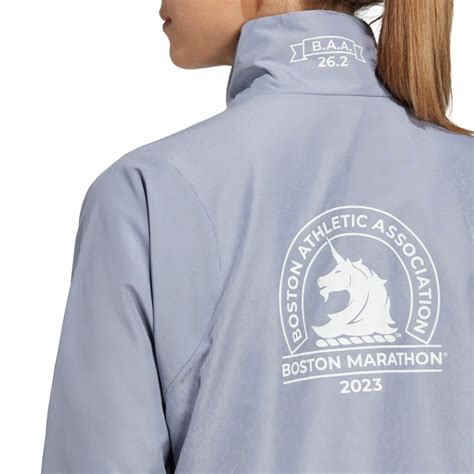 boston marathon 2023 merchandise